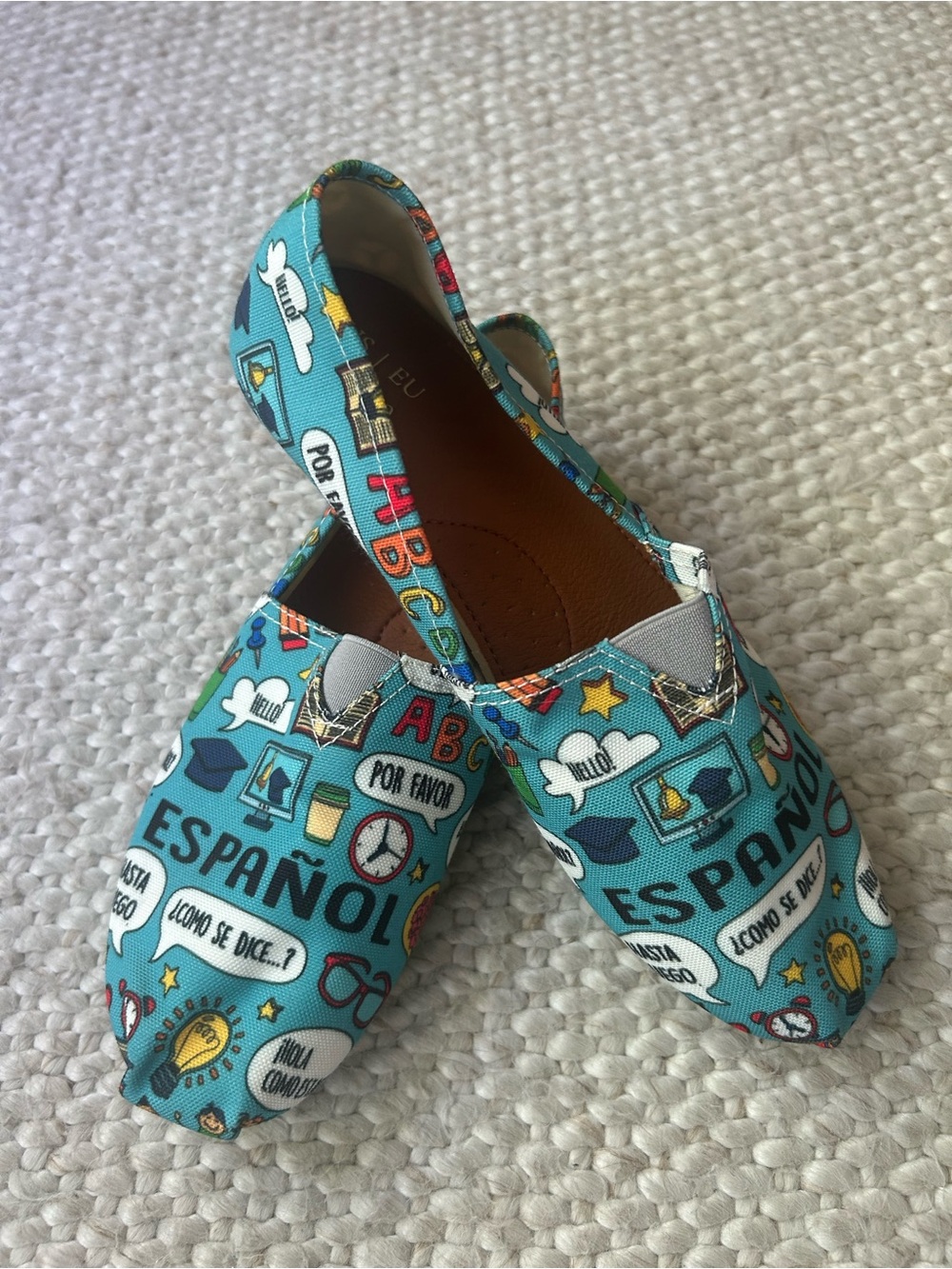 Español Print Slip-On Shoes - Teal